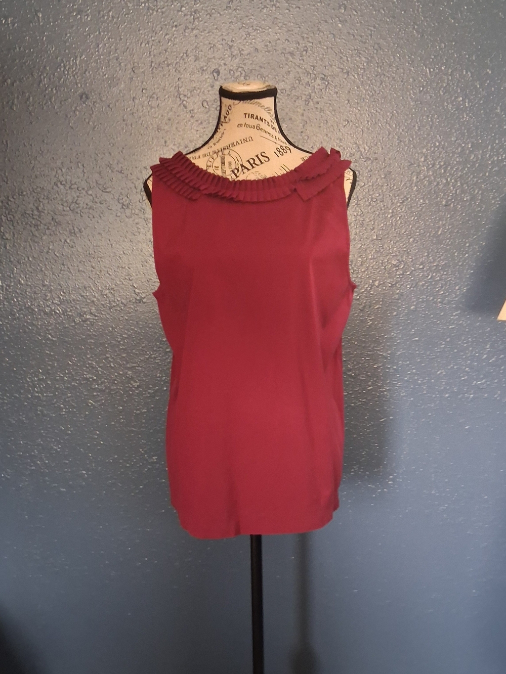 Theory Red Sleeveless Pleated Ruffle Collar Blouse Top Large